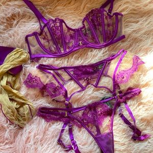 Honey Birdette 34D Small Purple Set with stockings